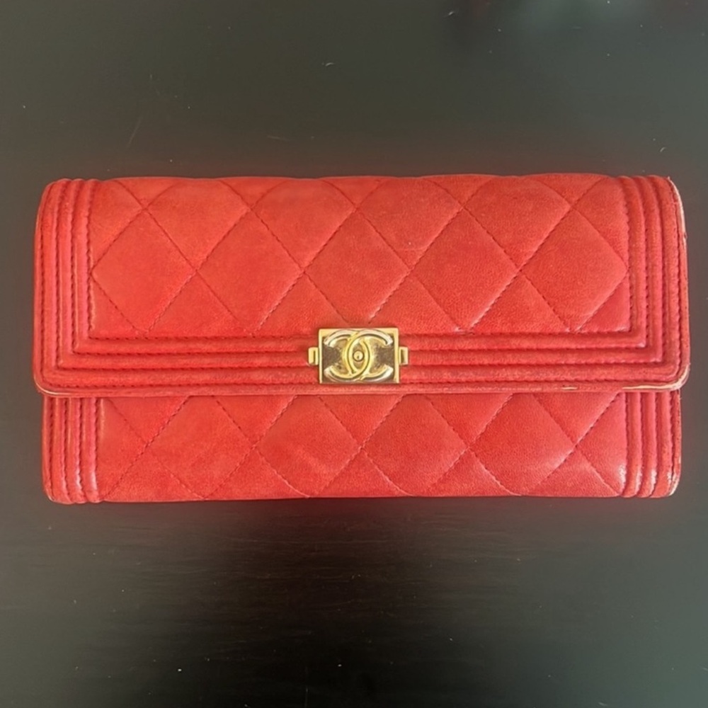 Chanel Quilted Lambskin Boy Wallet